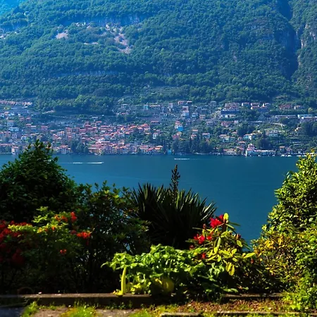 Apartment Altido Fabulous Studio, Como View & Shared Garden *