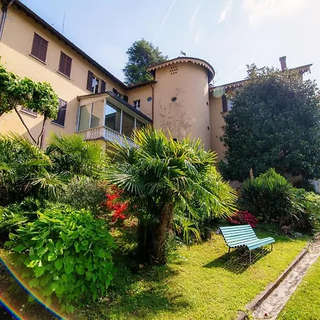 Apartment Altido Fabulous Studio, Como View & Shared Garden Riva (Sondrio)