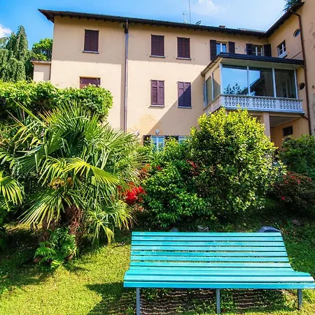 Apartment Altido Fabulous Studio, Como View & Shared Garden Riva (Sondrio)