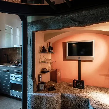 Altido Fabulous Studio, Como View & Shared Garden Apartmán