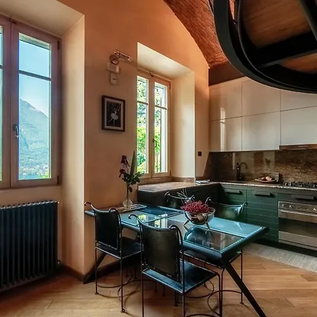 Altido Fabulous Studio, Como View & Shared Garden *